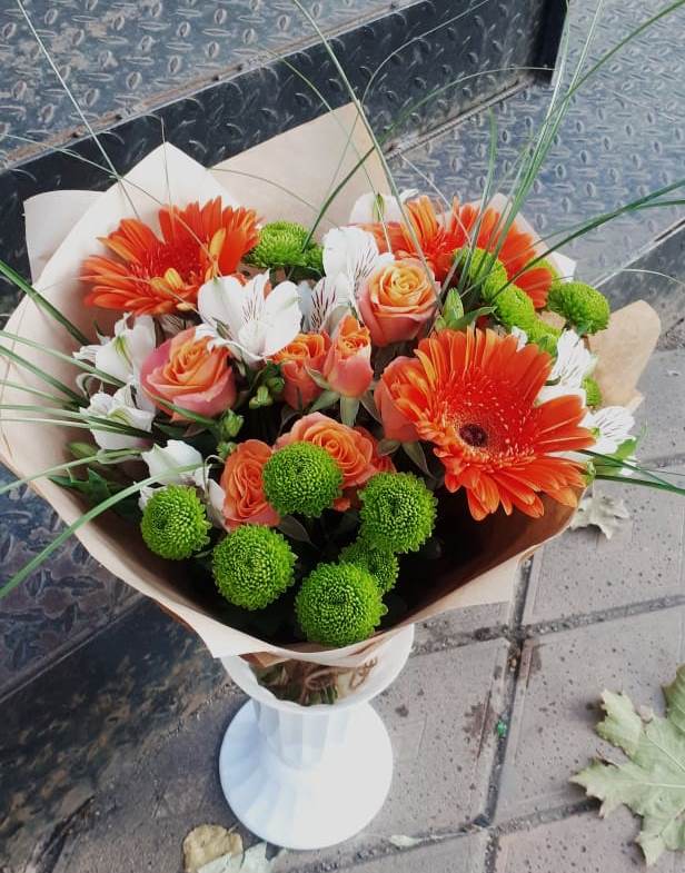 Букет цветов из: Герберы, Хризантемы, Альстромерии и Розы в Поселок совхоза Архангельский