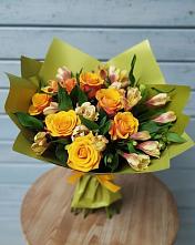 Букет цветов из:  Альстромерии и Розы в Поселок совхоза Архангельский