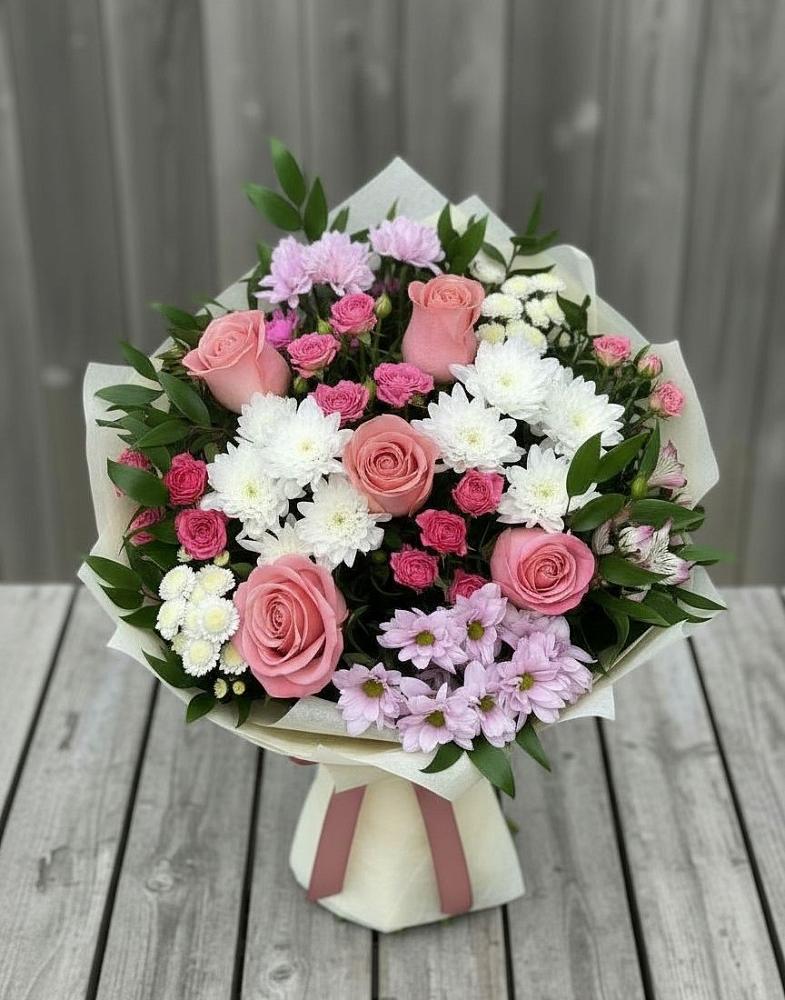 Букет цветов из: Альстромерии, Гвоздики, Розы и Хризантемы в Поселок совхоза Архангельский
