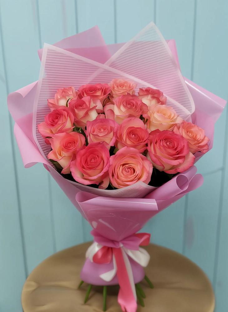 Букет 15 Розовых роз Равель в Поселок совхоза Архангельский