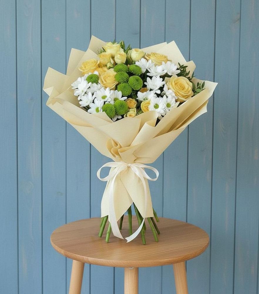 Букет цветов из: Хризантемы и Розы в Поселок совхоза Архангельский