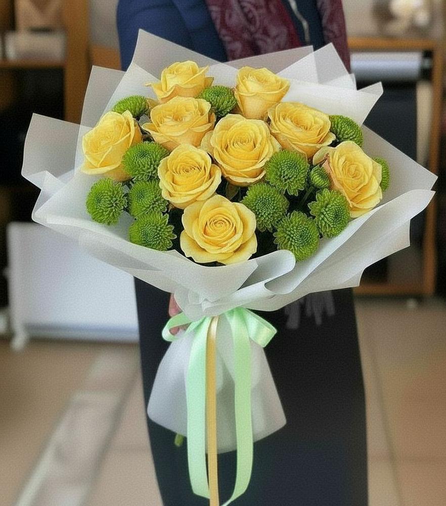 Букет цветов из: Хризантемы и Розы в Поселок совхоза Архангельский