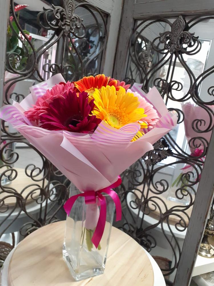 Букет цветов из: Герберы в Поселок совхоза Архангельский