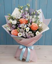 Букет цветов из:  Лизиантусы, Розы, Альстромерии и Гипсофила в Поселок совхоза Архангельский