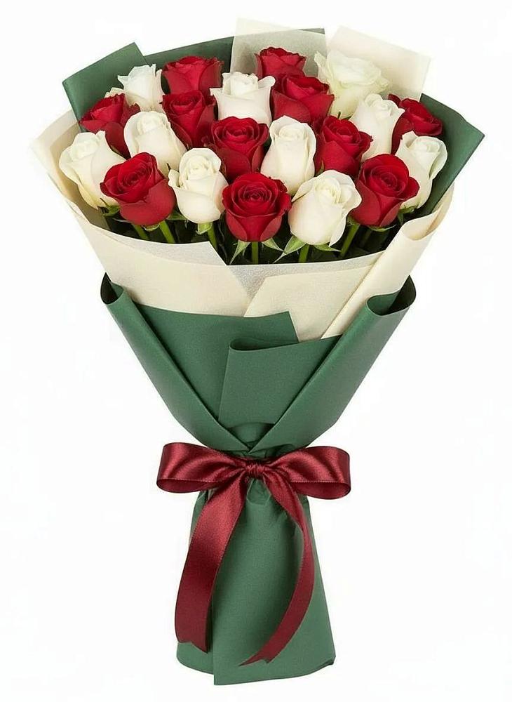 Букет Микс из красных и белых роз в Поселок совхоза Архангельский