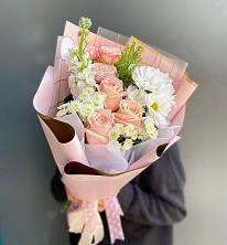 Букет цветов из:  Хризантемы и Розы в Поселок совхоза Архангельский