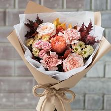 Букет цветов из:  Гвоздики, Хризантемы и Розы в Поселок совхоза Архангельский