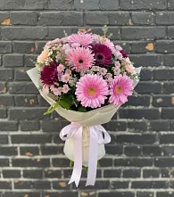 Букет цветов из:  Герберы и Хризантемы в Поселок совхоза Архангельский