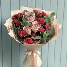 Букет цветов из:  Гвоздики и Розы в Поселок совхоза Архангельский