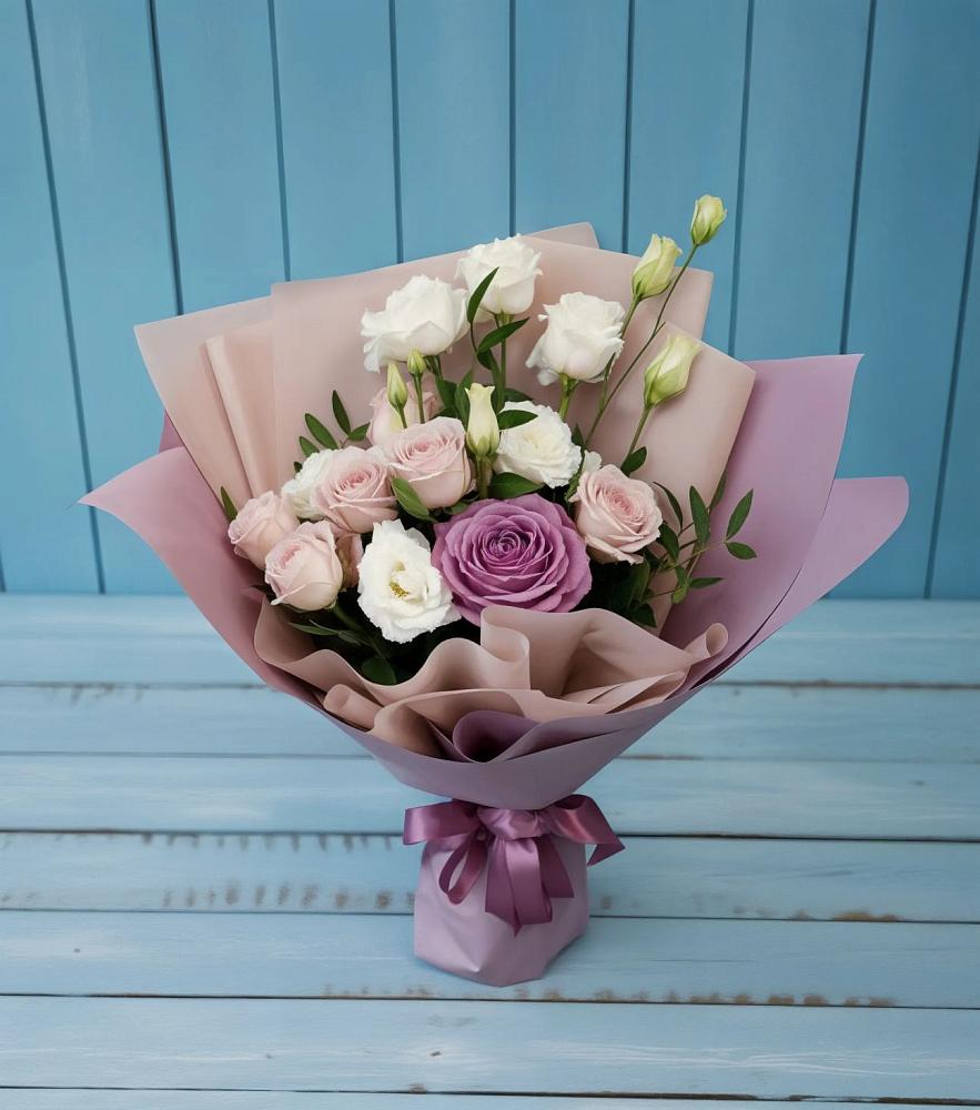 Букет цветов из: Розы и Лизиантусы в Поселок совхоза Архангельский